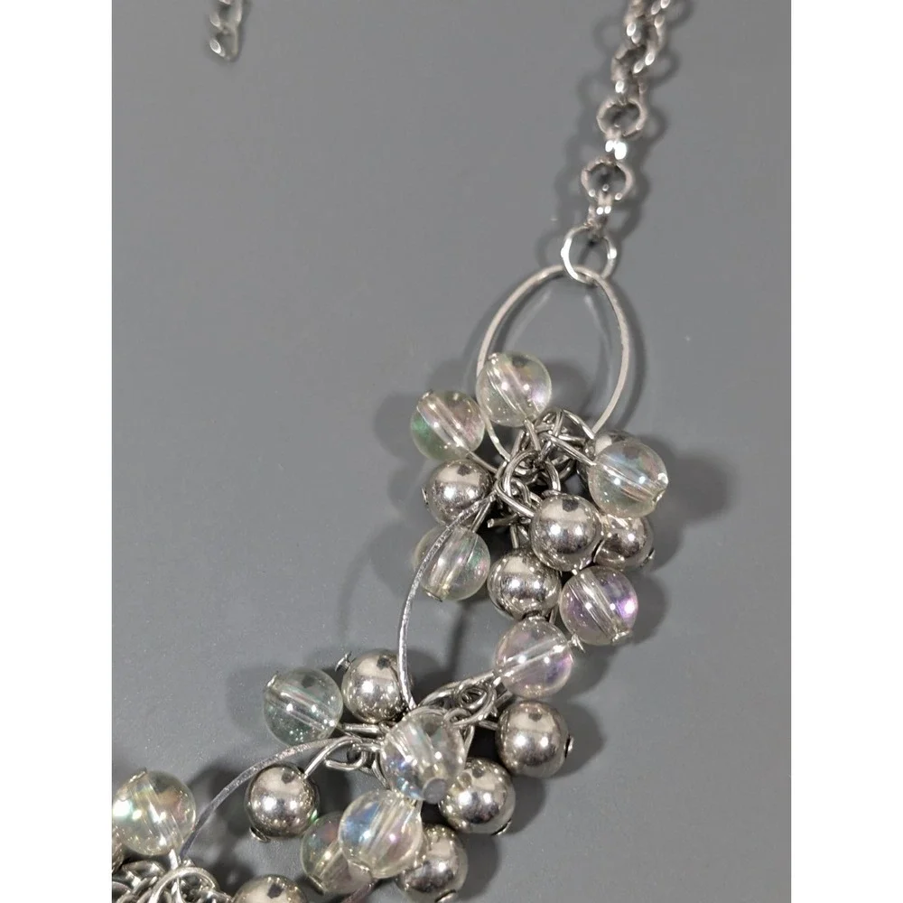 Retro Coastal Chic Silver Tone Round Bead Cluster Statement Necklace 21
